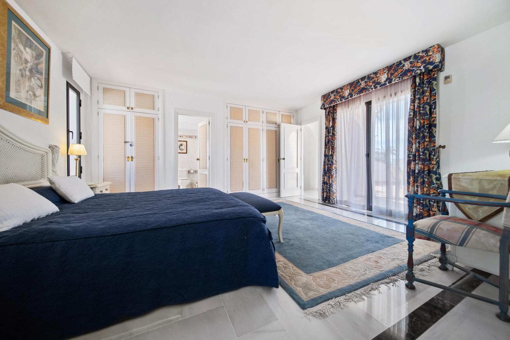Charming Andalusian Style In Nueva Andalucia Villa Marbella